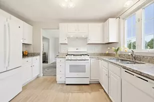 1 Edmund H Nichols Rd, North Attleboro, MA 02760 - Photo 5