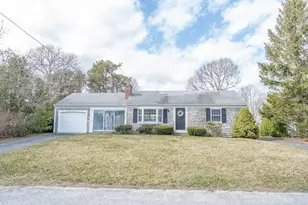 28 Swift Brook Rd, Yarmouth, MA 02664 - Photo 3