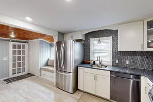 22 Harrington Rd, Chicopee, MA 01020 - Photo 11