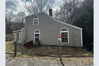 109 Somers Rd, East Longmeadow, MA 01028 - Photo 1