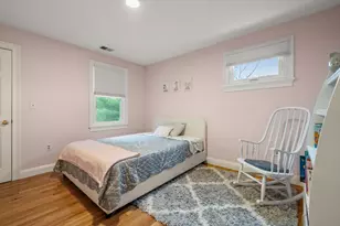 13 Mill St, Boston, MA 02122 - Photo 15