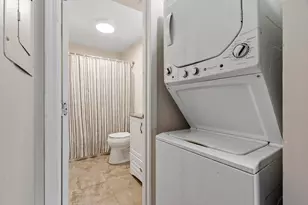 4 Bridgeview Cir, Tyngsborough, MA 01879 - Photo 5