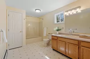 25 Slack Brook Rd, Leominster, MA 01453 - Photo 31