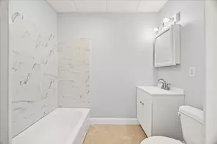 60 Calmar St, Brockton, MA 02301 - Photo 5