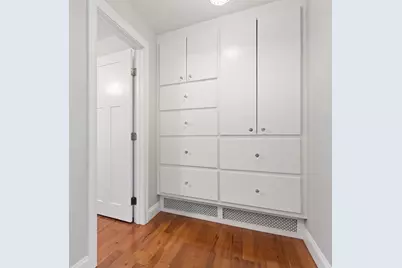 25 Bay St, Hull, MA 02045 - Photo 17