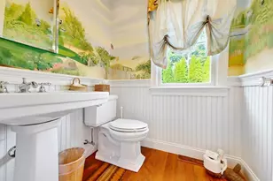 111 Shore Dr, Mashpee, MA 02649 - Photo 9