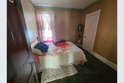 29 Yale St, Springfield, MA 01109 - Photo 15