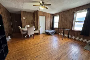 631 Walnut St, Fall River, MA 02720 - Photo 3