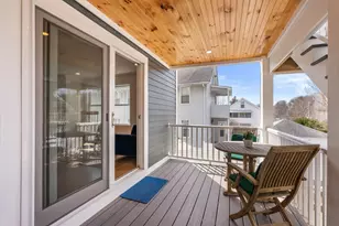 21 Bradford Rd, Watertown, MA 02472 - Photo 27