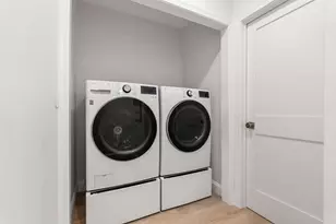 21 Bradford Rd, Watertown, MA 02472 - Photo 19