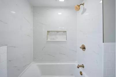 239 Dana Ave, Worcester, MA 01604 - Photo 15