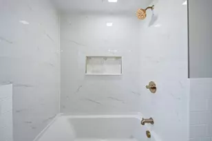 239 Dana Ave, Worcester, MA 01604 - Photo 15