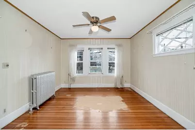 481 Lagrange St, Boston, MA 02132 - Photo 9