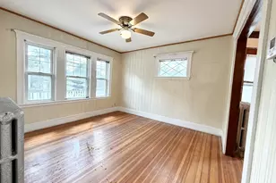 481 Lagrange St, Boston, MA 02132 - Photo 11