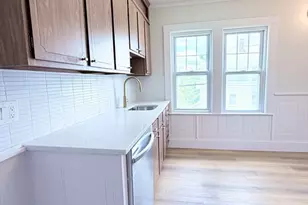 481 Lagrange St, Boston, MA 02132 - Photo 5