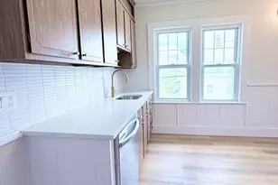 481 Lagrange St, Boston, MA 02132 - Photo 7