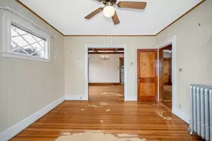 481 Lagrange St, Boston, MA 02132 - Photo 11
