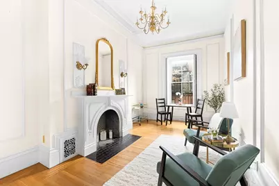 127 Beacon St #3-2, Boston, MA 02116 - Photo 3