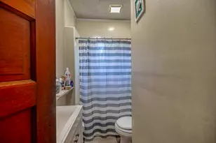 26 Stockton St, Fall River, MA 02721 - Photo 21