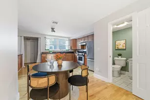 3 Mullins Ct, Cambridge, MA 02141 - Photo 5