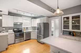 30 Oak St, Boston, MA 02129 - Photo 3