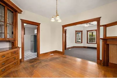 542 Riverside Ave, Medford, MA 02155 - Photo 3