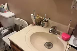 9 Marden Ave, Boston, MA 02124 - Photo 11