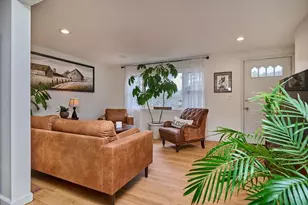 25 Ludlow Rd, South Hadley, MA 01075 - Photo 9