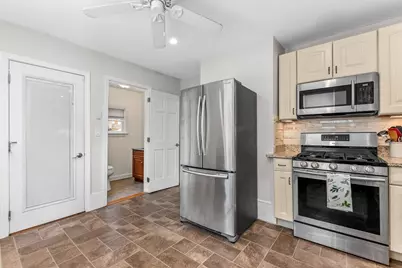 285 Colburn St, Dedham, MA 02026 - Photo 21