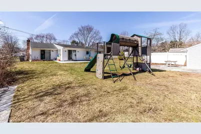 277 Southfield Dr, Brockton, MA 02302 - Photo 7