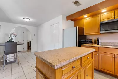 277 Southfield Dr, Brockton, MA 02302 - Photo 25