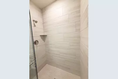 6 Stratton Dr #110, Woburn, MA 01801 - Photo 19