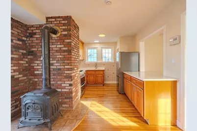 15 Frank Ave, Revere, MA 02151 - Photo 9