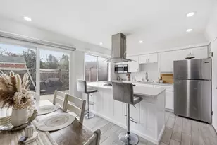 41 Jamestown Dr, Springfield, MA 01108 - Photo 15