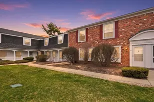 41 Jamestown Dr, Springfield, MA 01108 - Photo 1