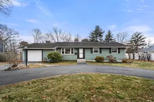 276 Oak St, Brockton, MA 02301 - Photo 1