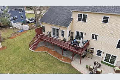 71 Lexington St, Burlington, MA 01803 - Photo 5