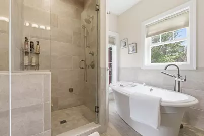 71 Lexington St, Burlington, MA 01803 - Photo 31