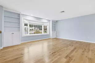 56 Sherwood Hill Dr, Holden, MA 01520 - Photo 5