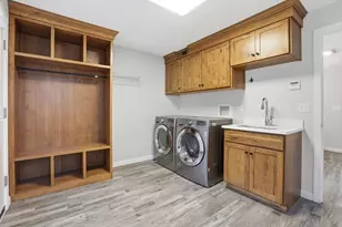 56 Sherwood Hill Dr, Holden, MA 01520 - Photo 29