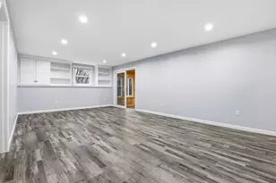 56 Sherwood Hill Dr, Holden, MA 01520 - Photo 21