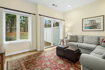 2 Douglass Green #2, Woburn, MA 01801 - Photo 5