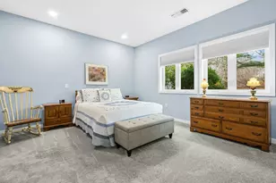 2 Douglass Green, Woburn, MA 01801 - Photo 17