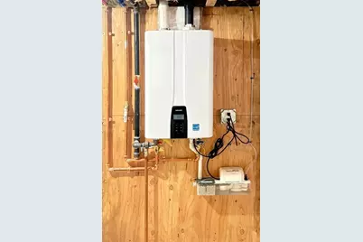 24 North Byron Ave, Brockton, MA 02301 - Photo 29