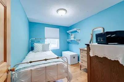 134 Hendom Dr, Agawam, MA 01030 - Photo 23