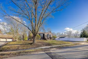 55 Lothrop Rd, Reading, MA 01867 - Photo 31