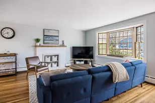 55 Lothrop Rd, Reading, MA 01867 - Photo 5