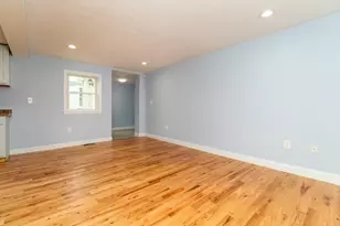 15 Buckingham St, Boston, MA 02136 - Photo 9