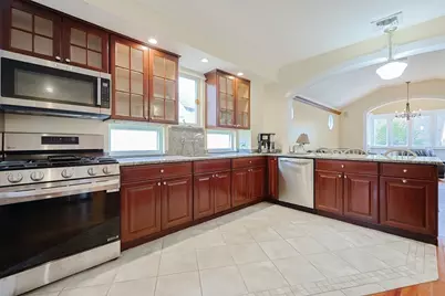 239 Birch St, Abington, MA 02351 - Photo 5