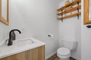 18 Bergin Ln, Worcester, MA 01602 - Photo 29